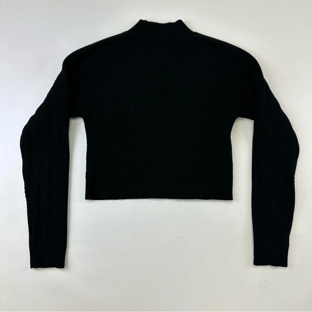 Aritzia Sunday Best cable knit mock neck crop sweater Large minimalist Classic - Picture 7 of 13